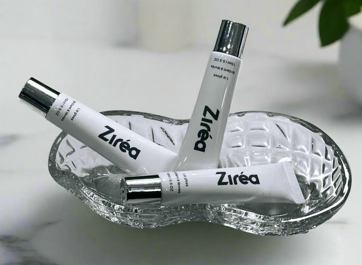 LIP MOISTURIZING GLOSS